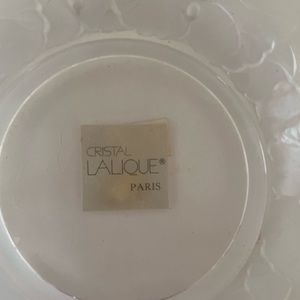 Lalique Crystal Honfleur Dish with Geranium Leaves